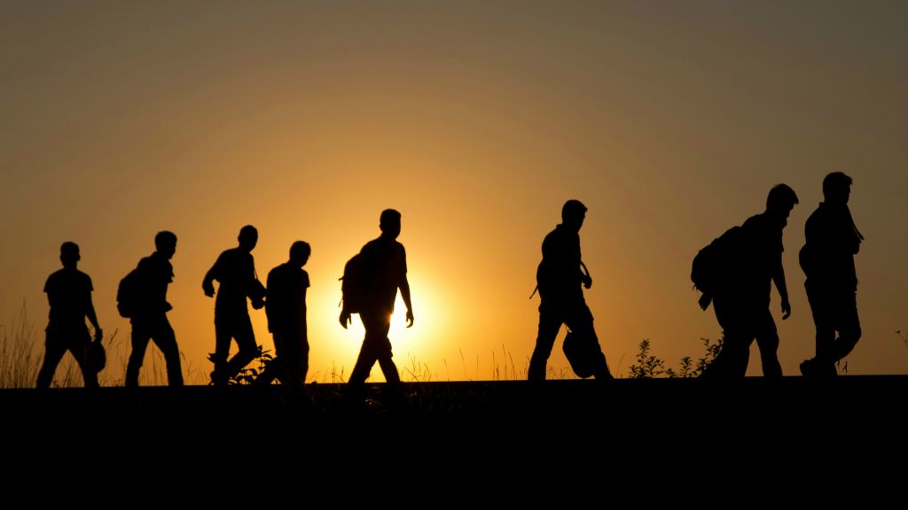 IDA employees walk for refugees